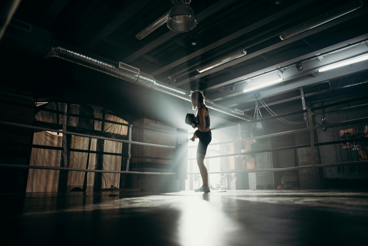 a woman boxing
