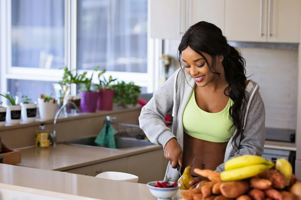 A woman choosing healthy dining options in Umm Al Quwain.