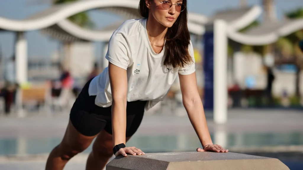 Nevena, female personal trainer, outdoor workout